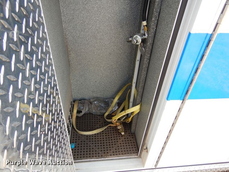 image for item DK4412 2003 Ford E450 Super Duty  ambulance