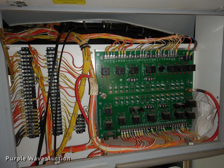 image for item DK4412 2003 Ford E450 Super Duty  ambulance