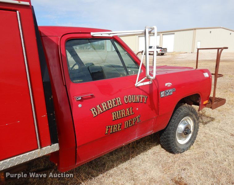 image for item DK4413 1989 Dodge W350  brush fire truck