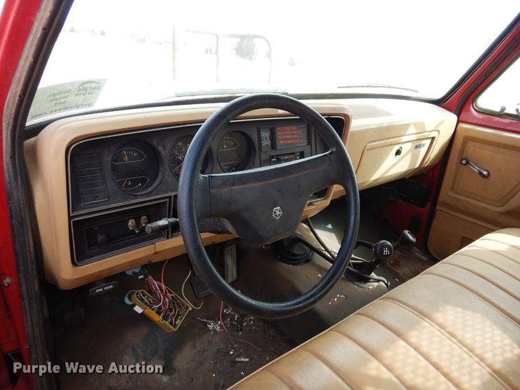 image for item DK4413 1989 Dodge W350  brush fire truck