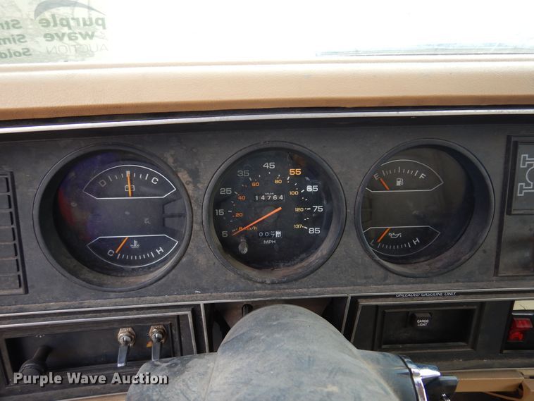 image for item DK4413 1989 Dodge W350  brush fire truck