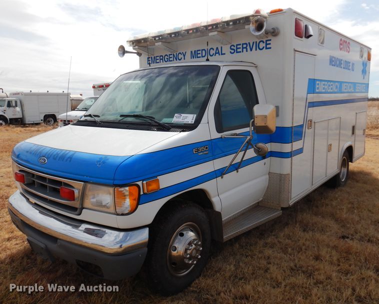 image for item DK4415 1997 Ford E350  ambulance