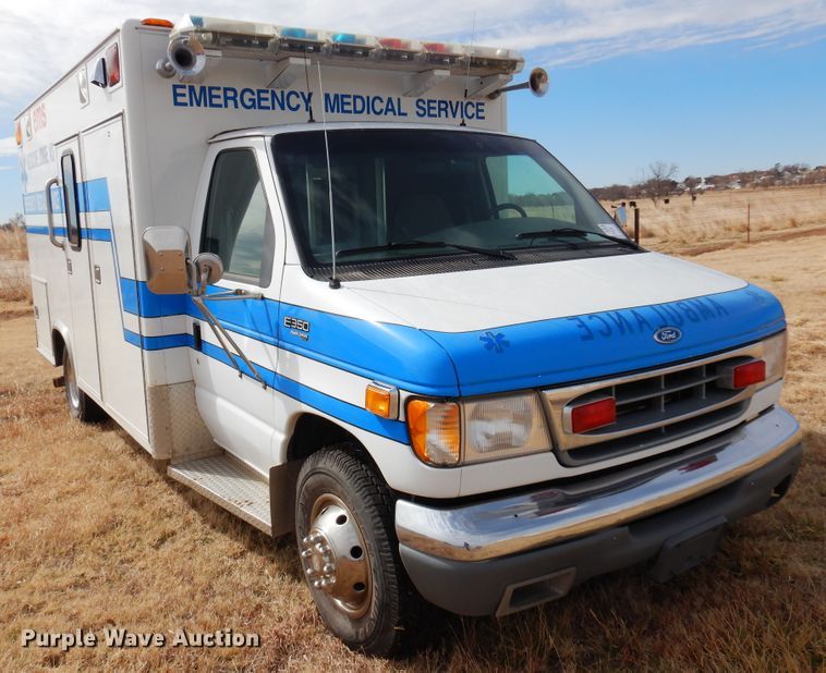 image for item DK4415 1997 Ford E350  ambulance