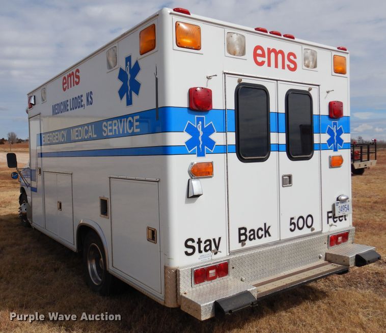 image for item DK4415 1997 Ford E350  ambulance