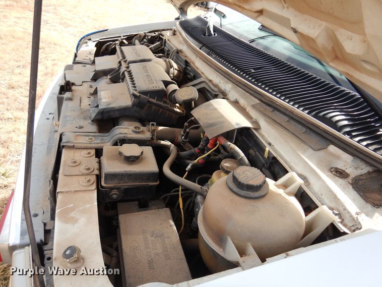 image for item DK4415 1997 Ford E350  ambulance