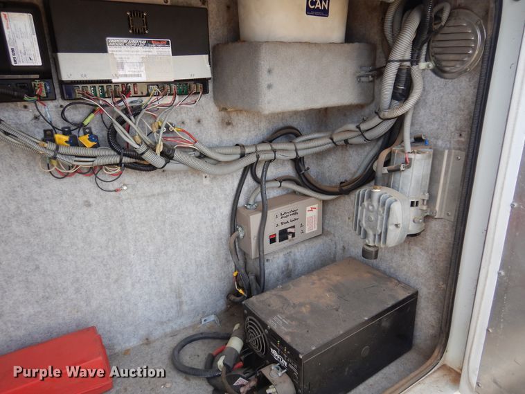 image for item DK4415 1997 Ford E350  ambulance