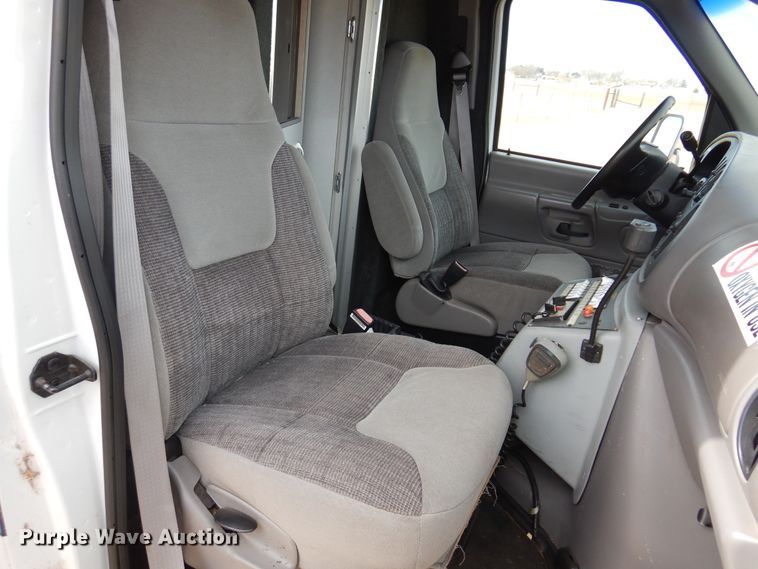 image for item DK4415 1997 Ford E350  ambulance