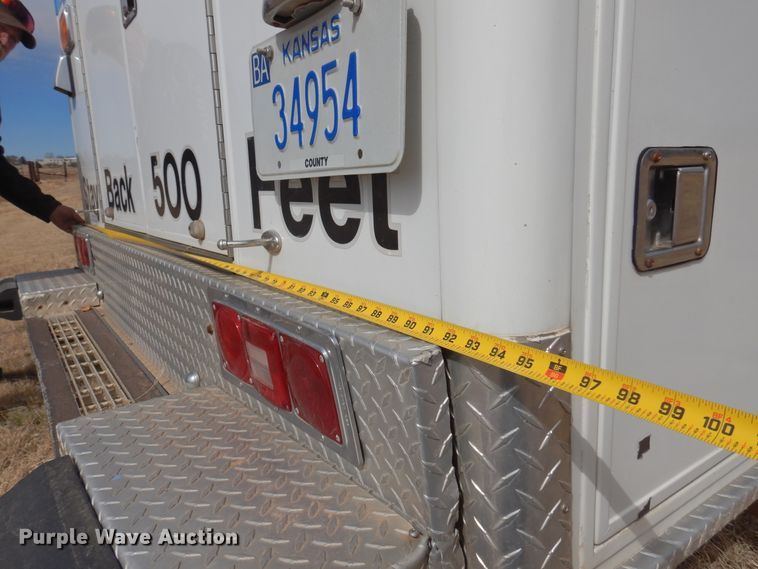 image for item DK4415 1997 Ford E350  ambulance