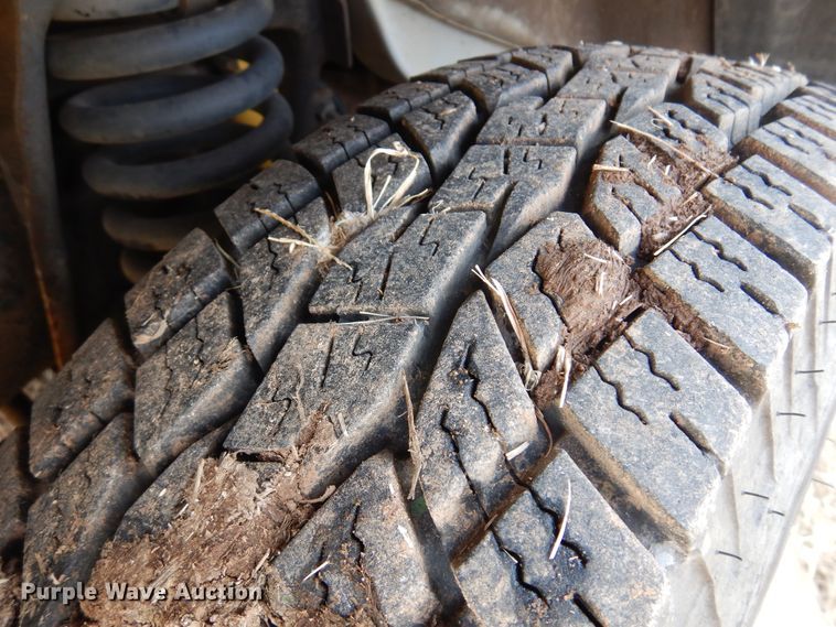 image for item DK4415 1997 Ford E350  ambulance