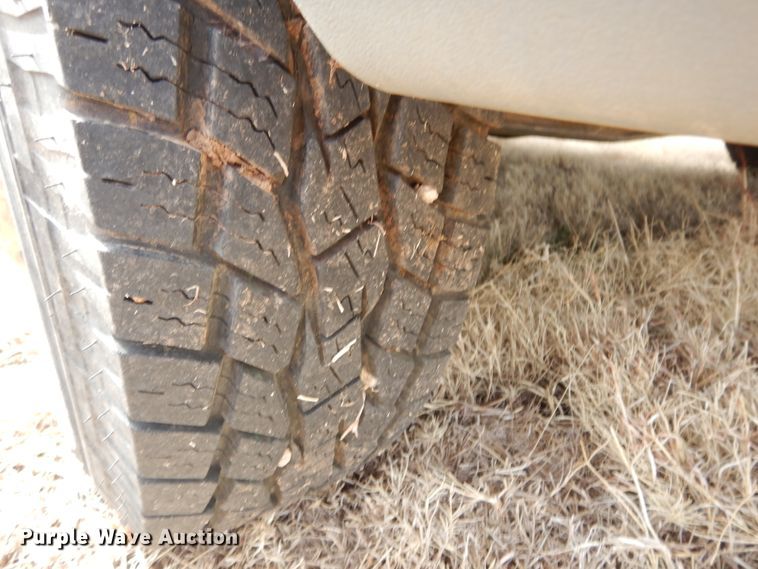 image for item DK4415 1997 Ford E350  ambulance