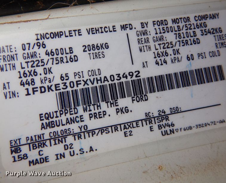 image for item DK4415 1997 Ford E350  ambulance