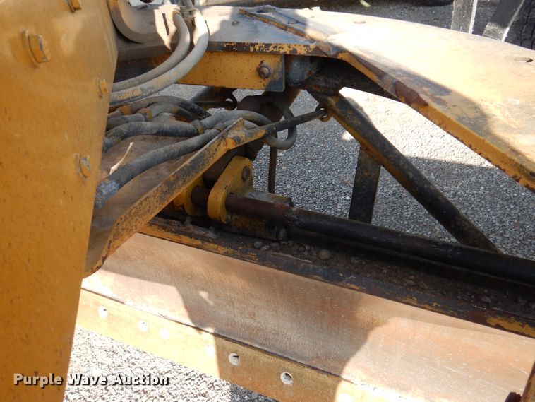 image for item DL5952 2007 Caterpillar 140H  motor grader
