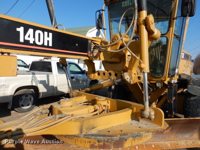 image for item DL5952 2007 Caterpillar 140H  motor grader