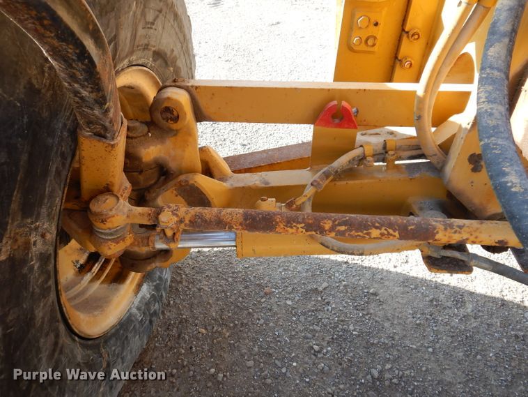 image for item DL5952 2007 Caterpillar 140H  motor grader