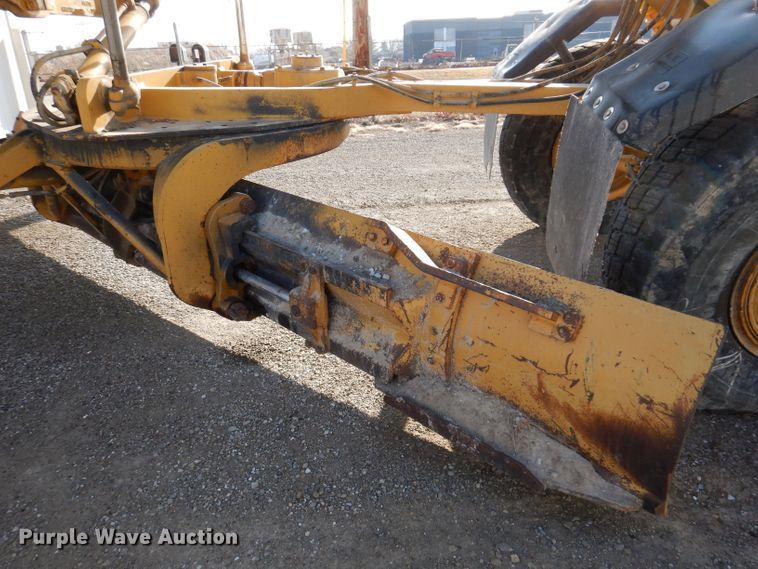 image for item DL5952 2007 Caterpillar 140H  motor grader