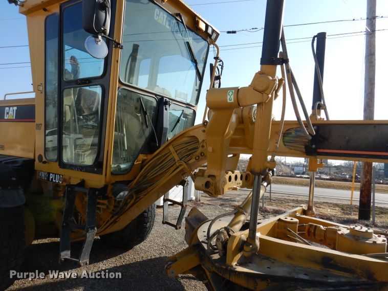 image for item DL5952 2007 Caterpillar 140H  motor grader