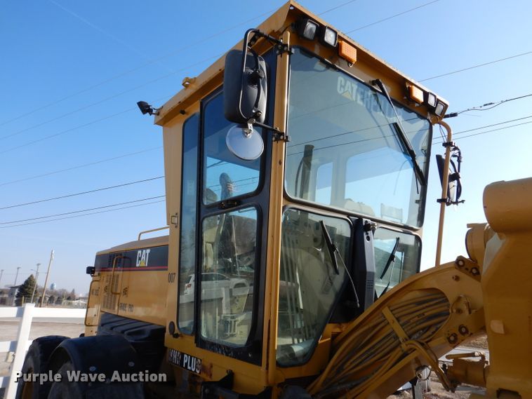 image for item DL5952 2007 Caterpillar 140H  motor grader