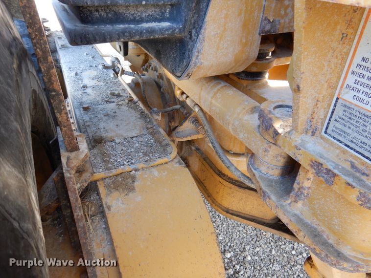 image for item DL5952 2007 Caterpillar 140H  motor grader