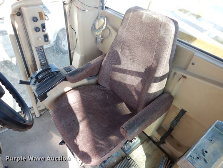 image for item DL5952 2007 Caterpillar 140H  motor grader