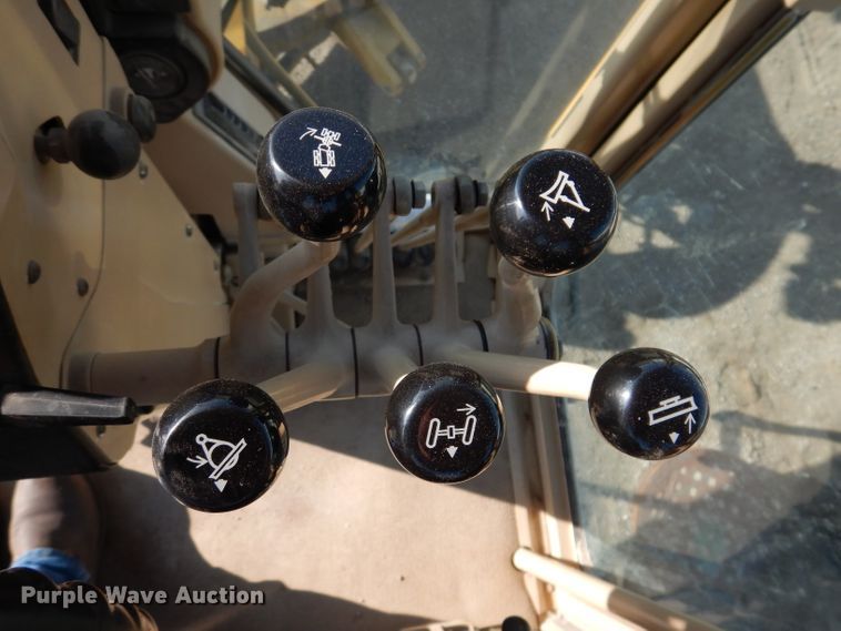 image for item DL5952 2007 Caterpillar 140H  motor grader