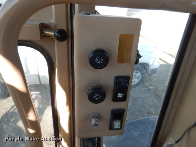 image for item DL5952 2007 Caterpillar 140H  motor grader