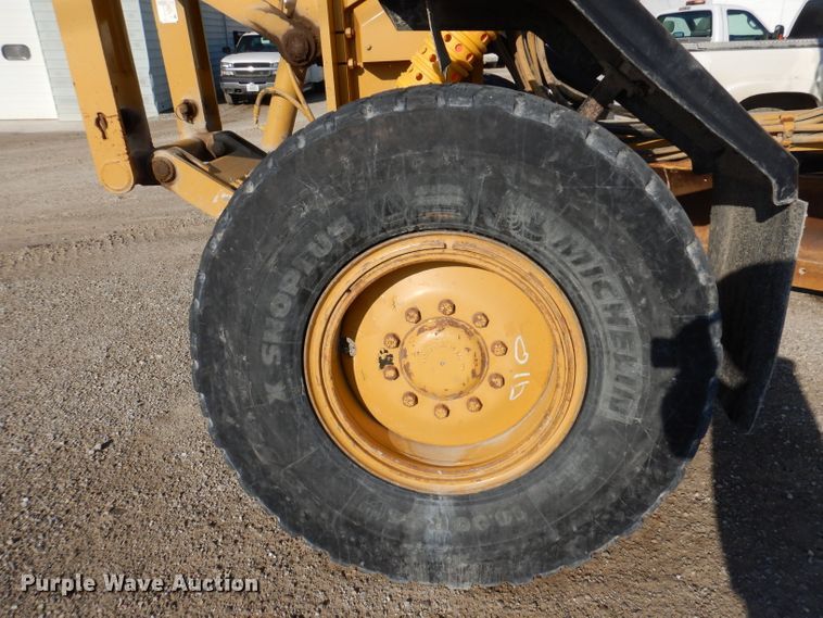 image for item DL5952 2007 Caterpillar 140H  motor grader