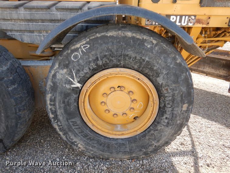 image for item DL5952 2007 Caterpillar 140H  motor grader