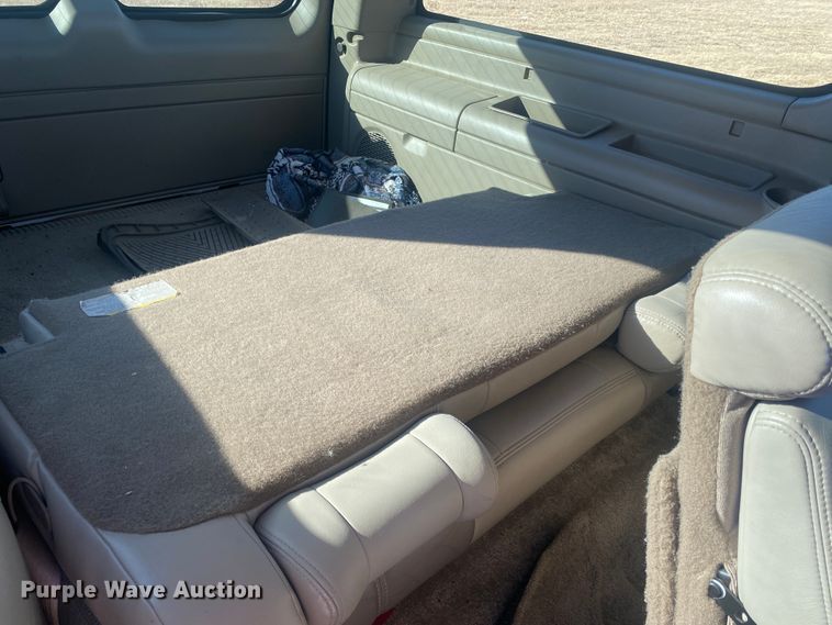 image for item DM8322 2002 GMC Yukon Denali  SUV