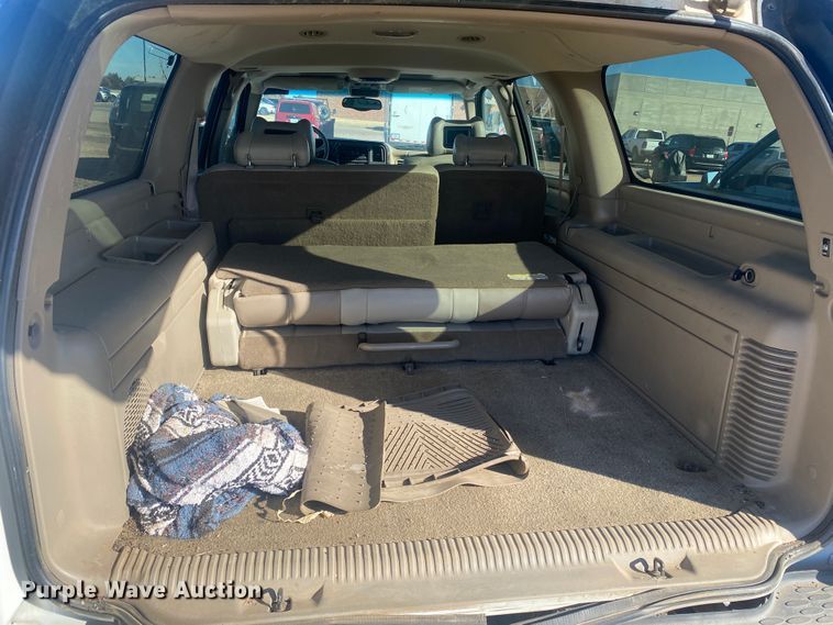 image for item DM8322 2002 GMC Yukon Denali  SUV