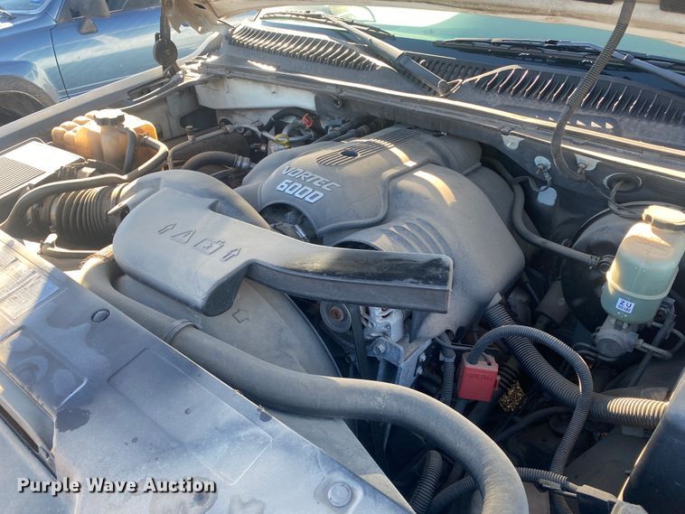 image for item DM8322 2002 GMC Yukon Denali  SUV