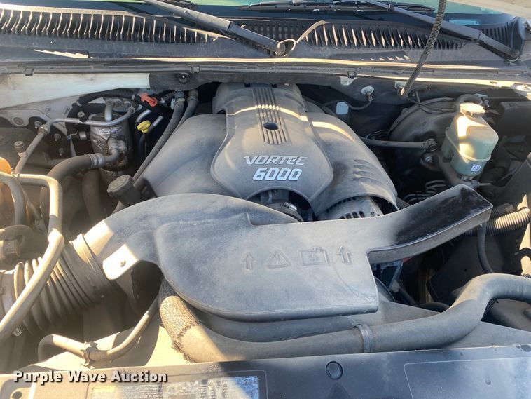 image for item DM8322 2002 GMC Yukon Denali  SUV