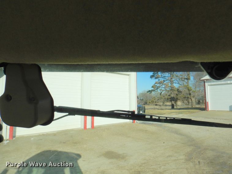 image for item DN1374 2011 John Deere 5093E  MFWD tractor