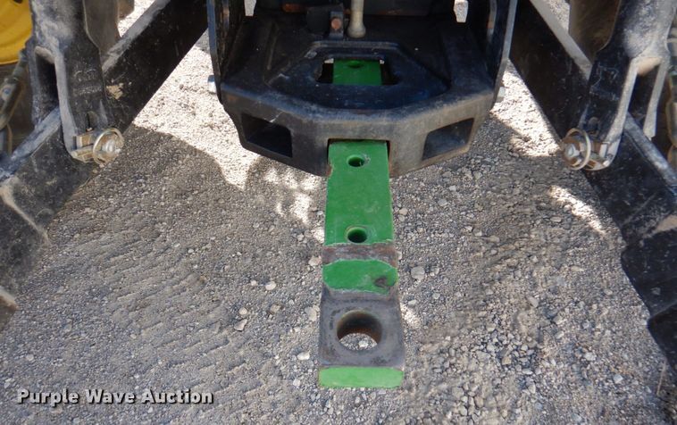 image for item DN1374 2011 John Deere 5093E  MFWD tractor