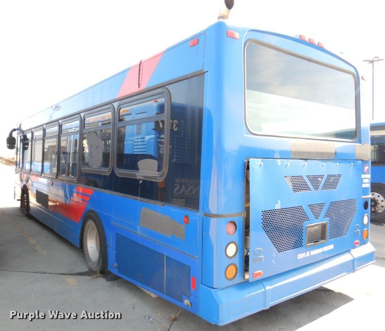 image for item DN1413 2006 Optima  transit bus