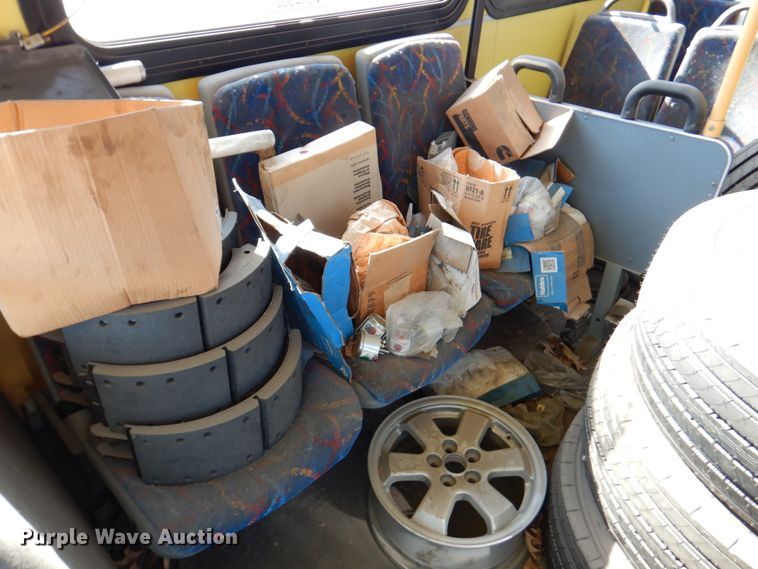 image for item DN1413 2006 Optima  transit bus