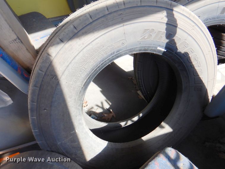 image for item DN1413 2006 Optima  transit bus