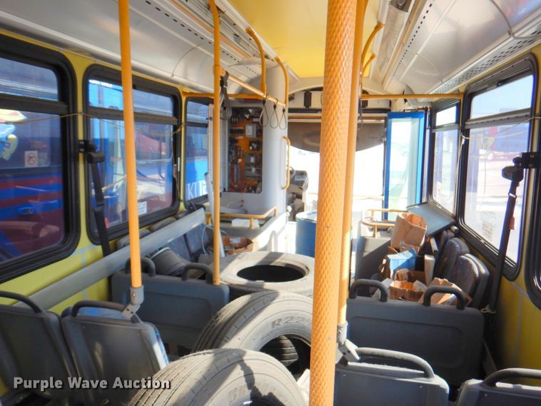 image for item DN1413 2006 Optima  transit bus