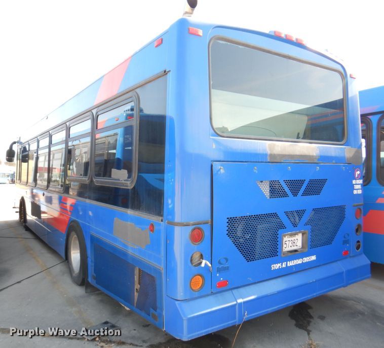 image for item DN1414 2006 Optima  transit bus