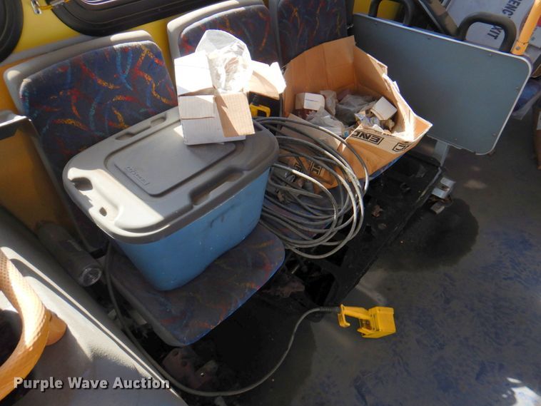 image for item DN1414 2006 Optima  transit bus