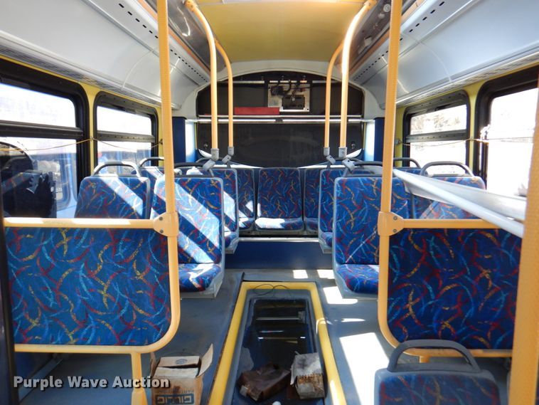 image for item DN1414 2006 Optima  transit bus