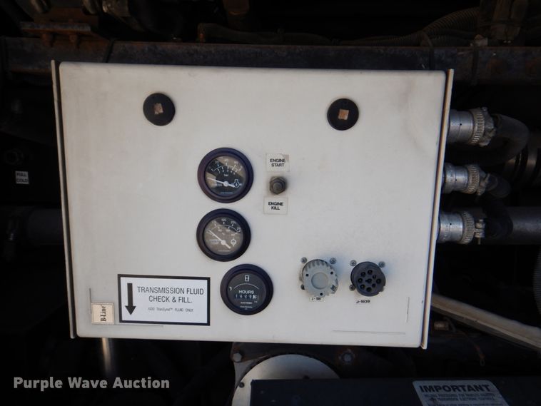 image for item DN1414 2006 Optima  transit bus