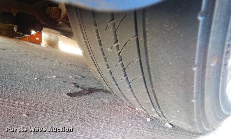 image for item DN1414 2006 Optima  transit bus