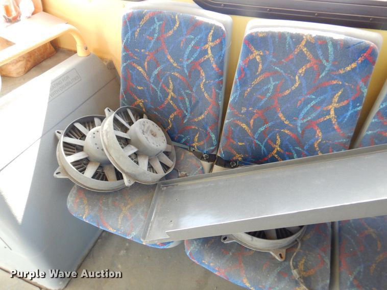 image for item DN1415 2006 Optima  transit bus