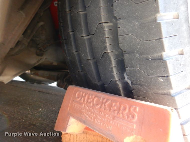 image for item DN1415 2006 Optima  transit bus