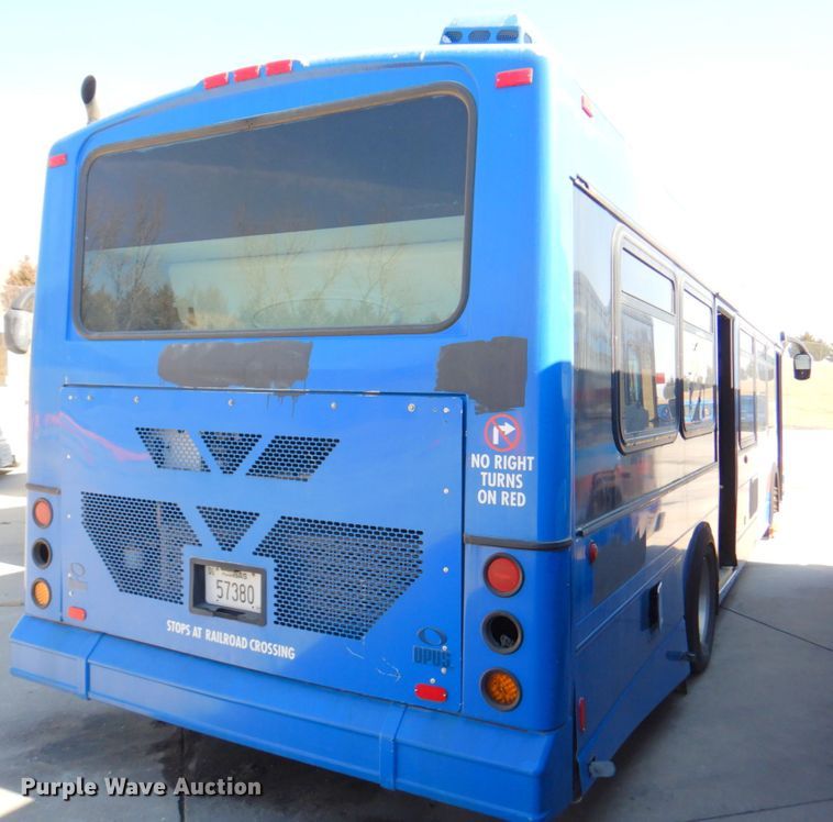 image for item DN1416 2006 Optima  transit bus