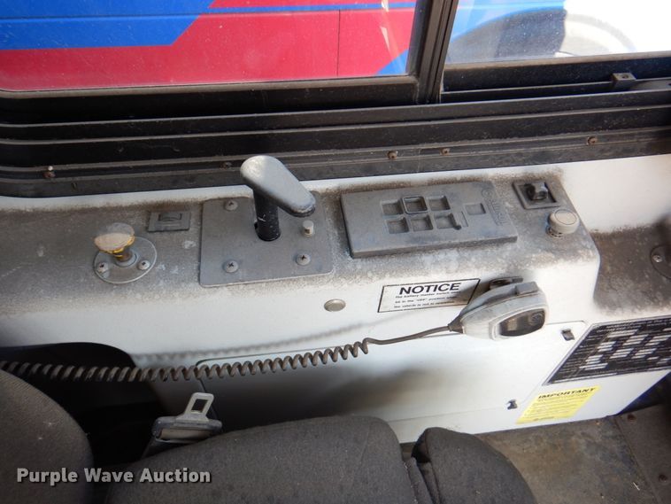 image for item DN1416 2006 Optima  transit bus