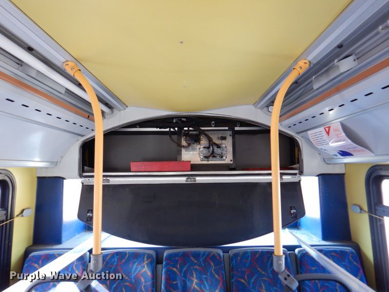 image for item DN1416 2006 Optima  transit bus