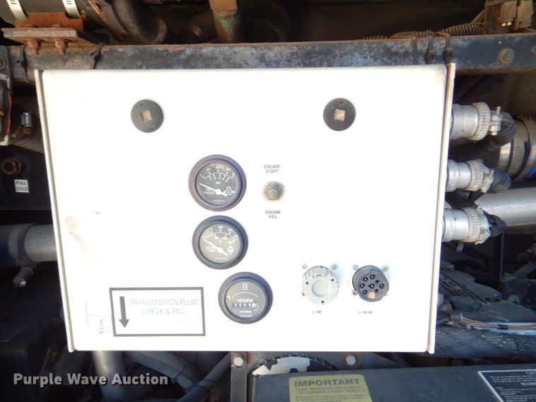 image for item DN1416 2006 Optima  transit bus