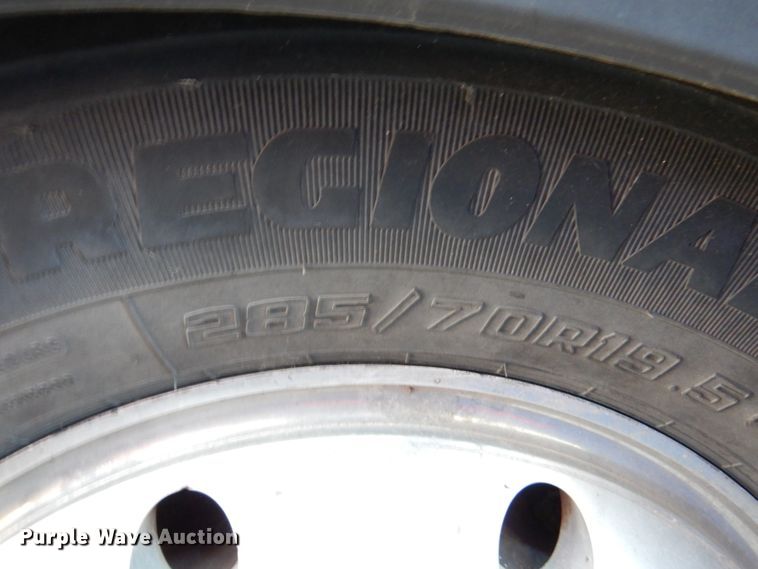 image for item DN1416 2006 Optima  transit bus