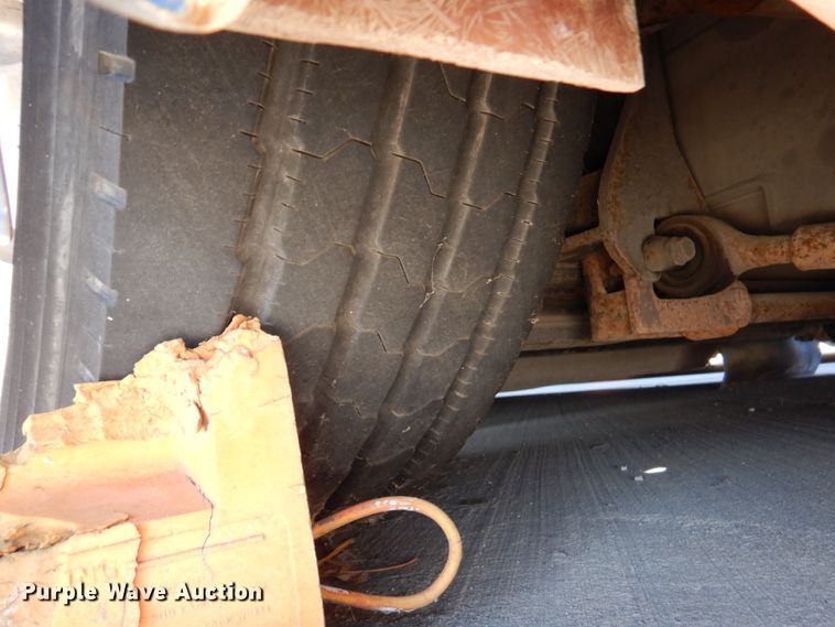 image for item DN1416 2006 Optima  transit bus